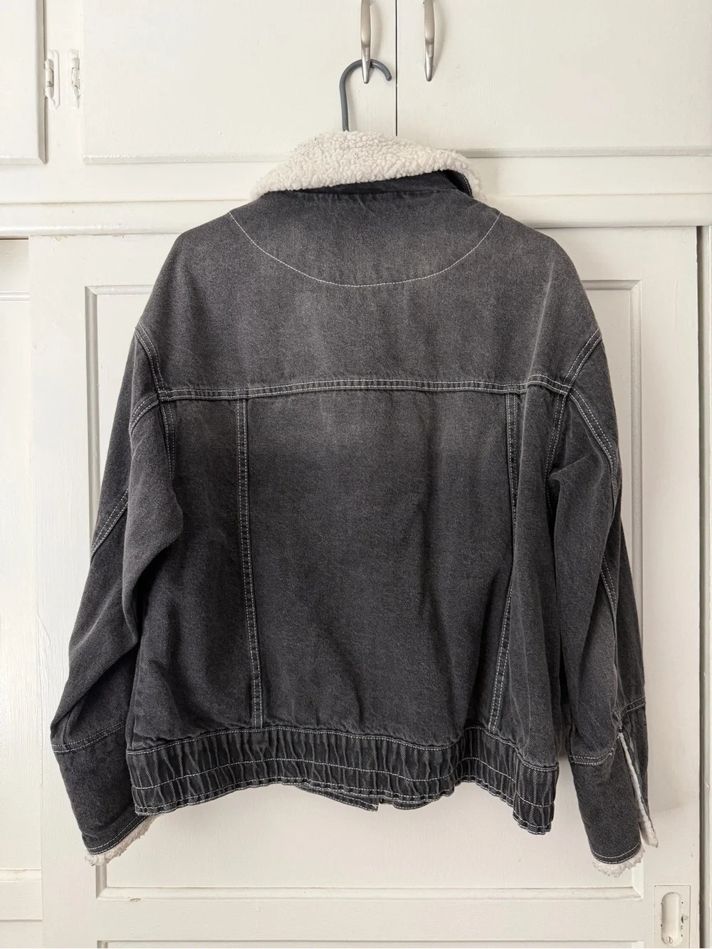 Free People Ariel Cozy Sherpa Accent Oversized Denim Bomber Jacket Washed Black